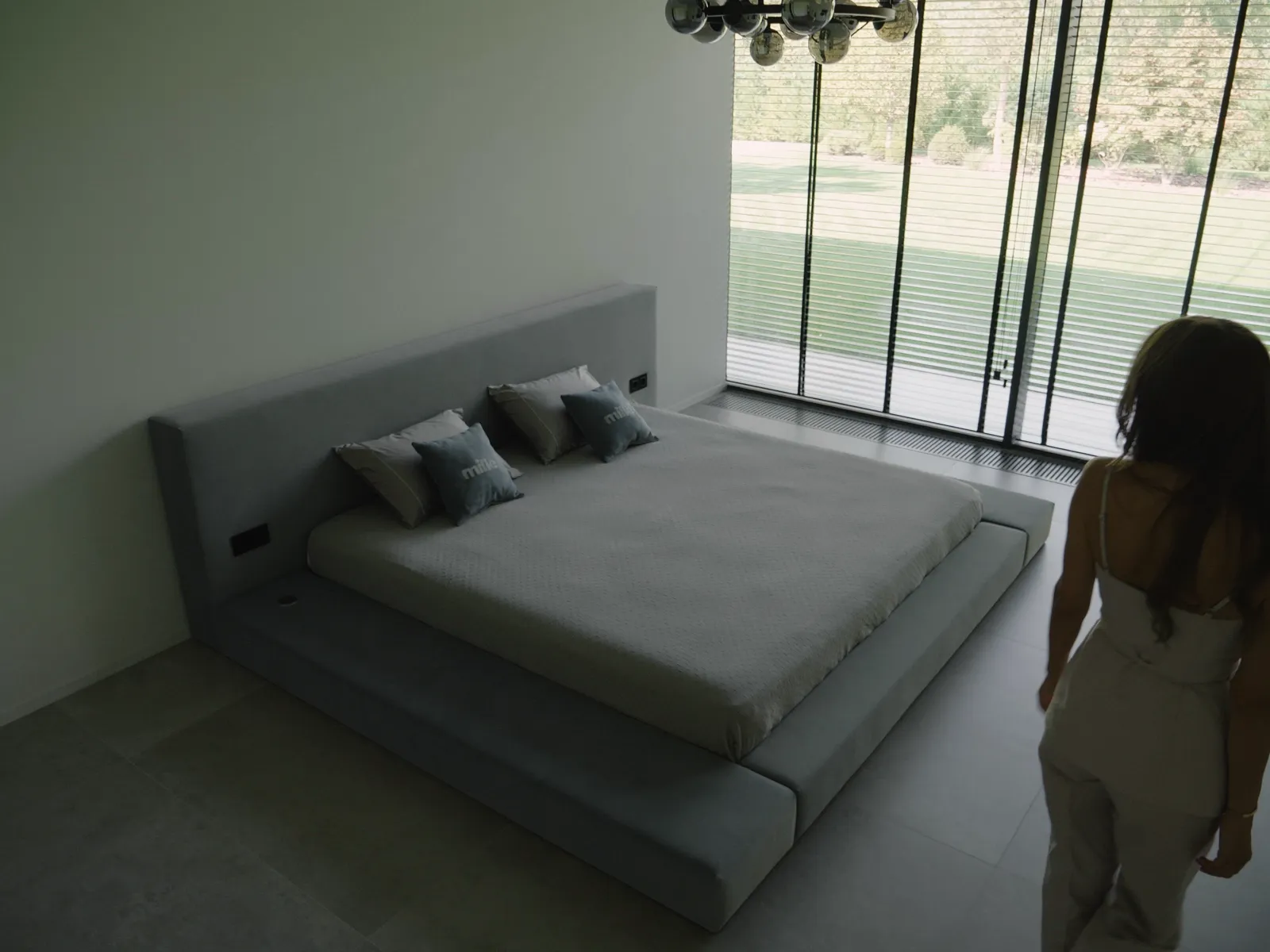 Connect, Modular bench-extended bed